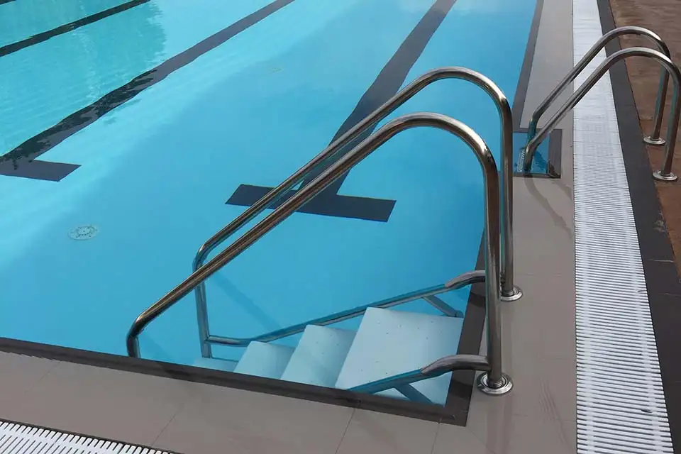 Complementos para piscinas - Piscinas Ibérica