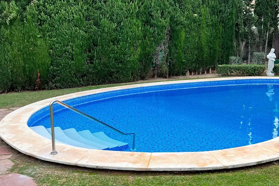 Equipos de cloración salina - ELBE Pools
